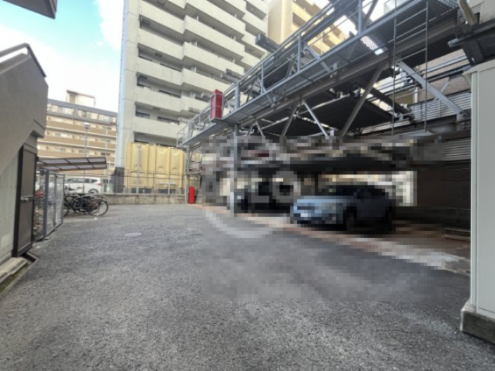 アール江坂の駐車場|アール江坂　駐車場