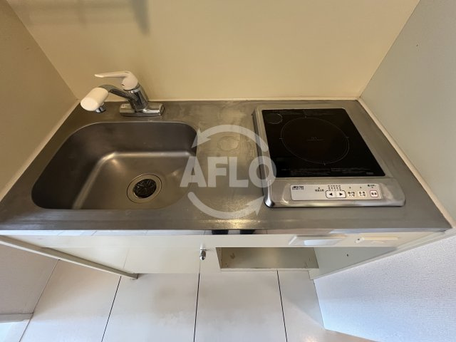 アール江坂のキッチン|アール江坂　キッチン