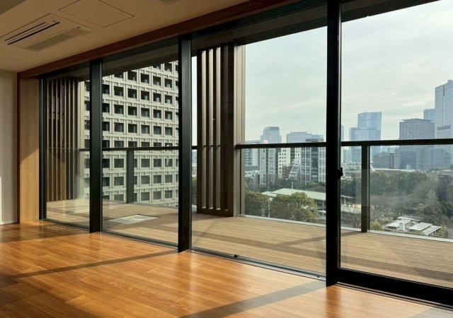 千代田区紀尾井町の賃貸マンションのバルコニー