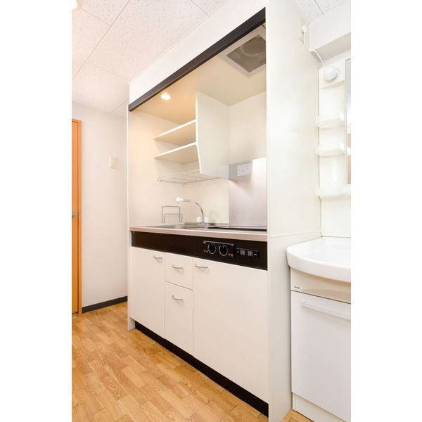 ルーチェ栄のキッチン