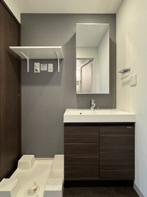 【独立洗面台】 | フロンティア新宿タワー | ※参考写真