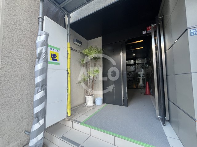 ボナール江坂のエントランス|ボナール江坂　エントランス