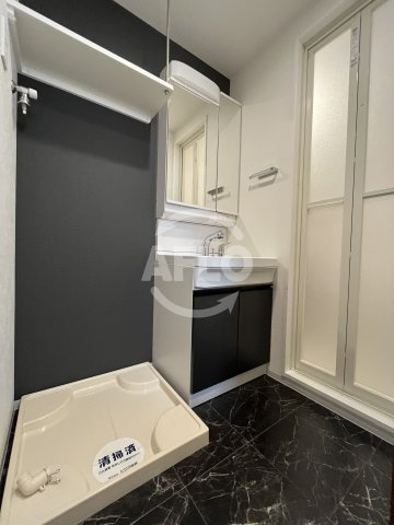 レジュールアッシュ三国本町の独立洗面台|レジュールアッシュ三国本町　洗面台