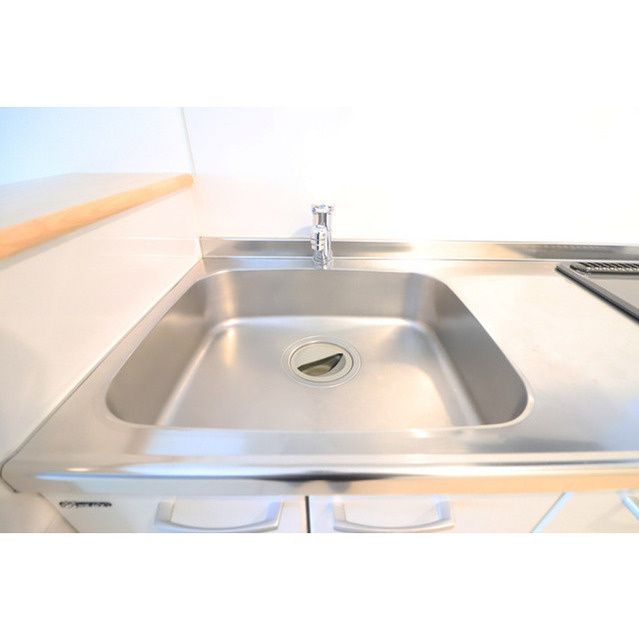 ルクレ新大阪レジデンスのキッチン