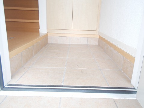 ソル・グレイス Aの玄関