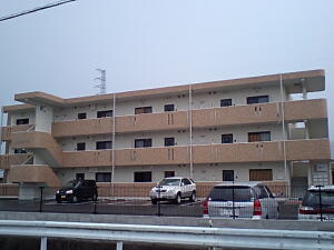 ユーミーオアゾ