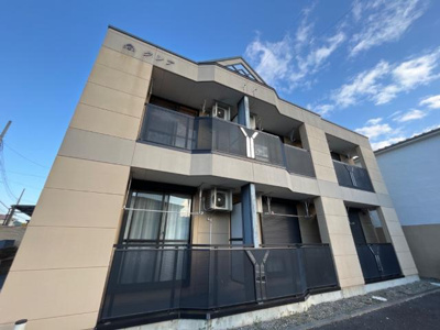 【外観】 | クレア | 外観写真（昼）