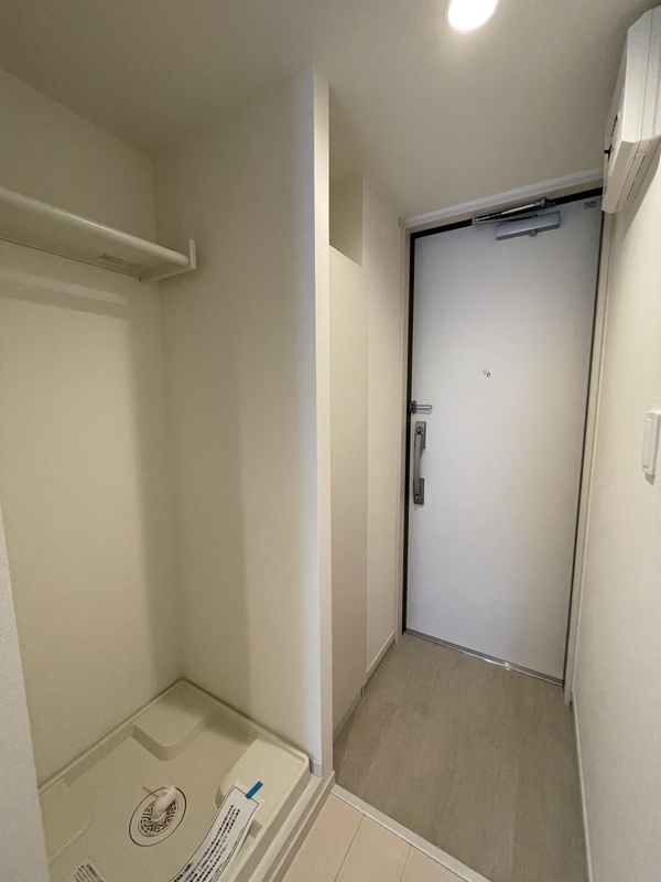 ブラッケンハイツの玄関