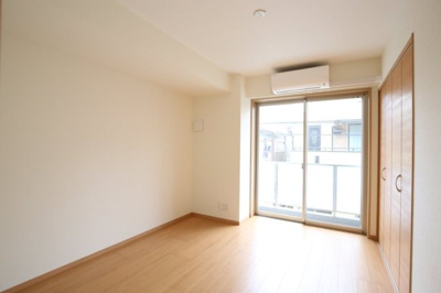 【洋室】 | ソシエ東長崎