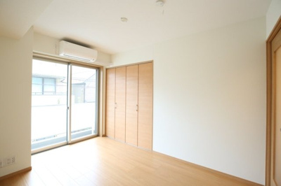 【洋室】 | ソシエ東長崎