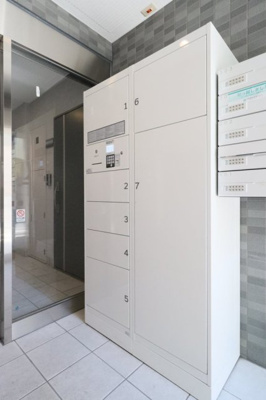 【その他共用部分】 | ソシエ東長崎 | 宅配BOX