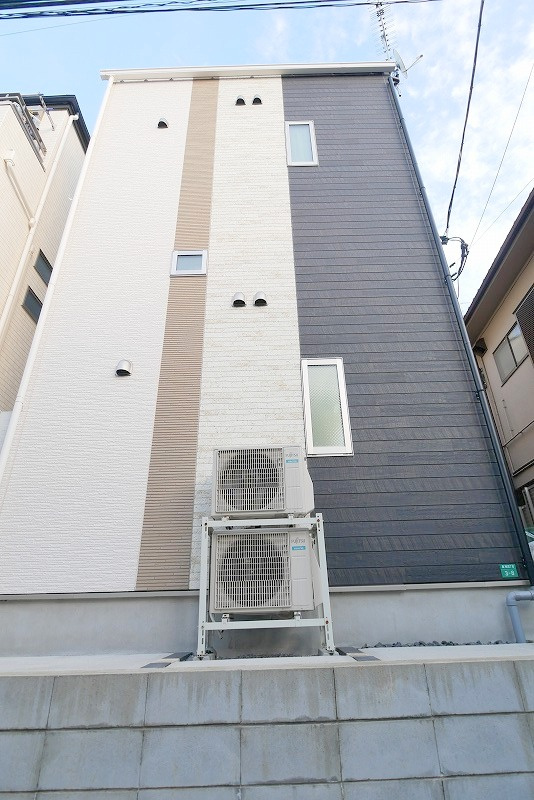 ハーモニーテラス巣鴨の外観