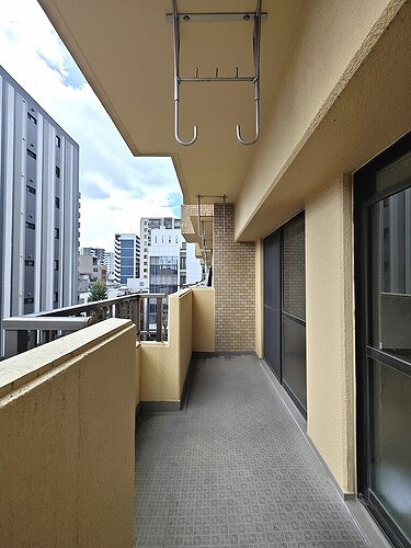 ダイアパレス東別院第２のバルコニー