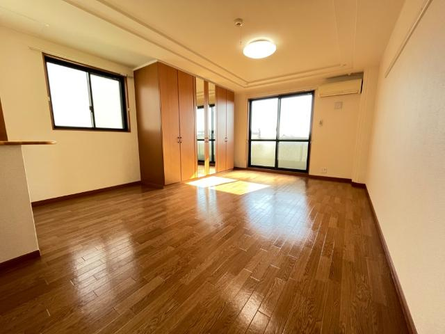 グランドールⅤの内装|室内