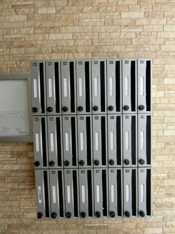 リブリ・Eminence小向のその他