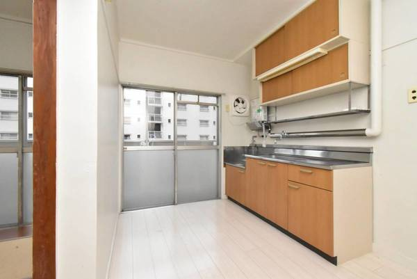 ビレッジハウス検見川6号棟のキッチン|ビレッジハウスの同一物件・同一タイプの間取りの写真です