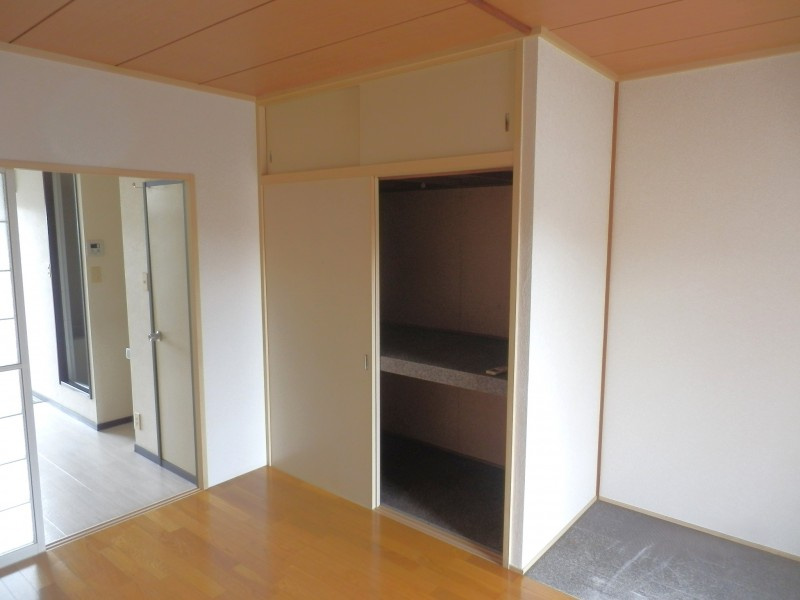 ハイツ富山　Ｂ棟の収納