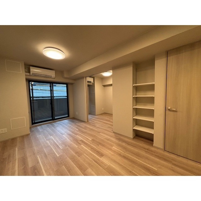 ＪＰ ｎｏｉｅ　上町台龍造寺の居間・リビング