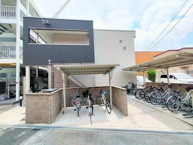 クレイノピノワール三津屋北の外観