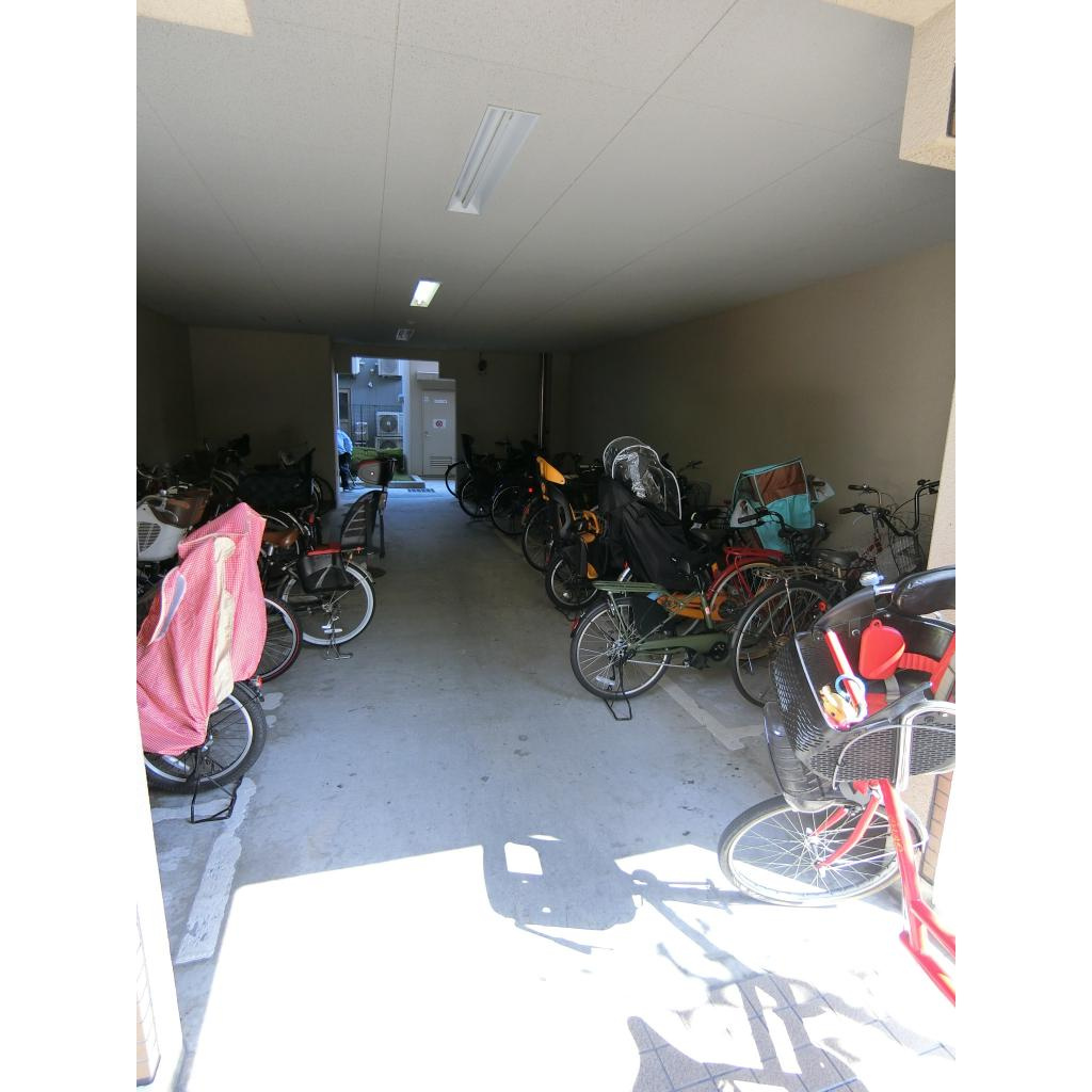 メゾンドーム三軒家のその他