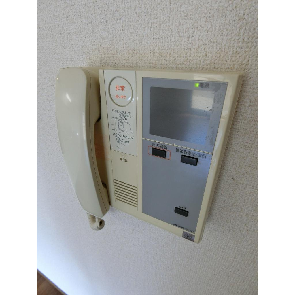 メゾンドーム三軒家の設備