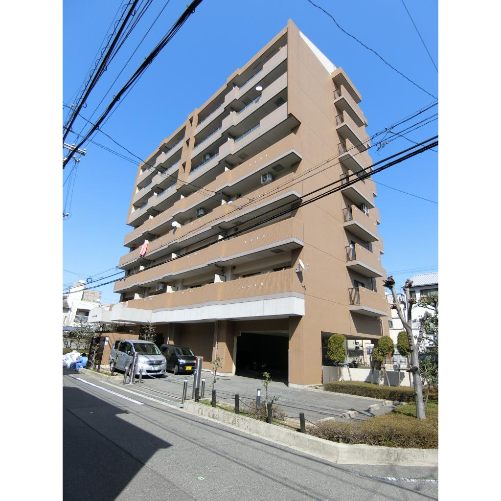 メゾンドーム三軒家の外観