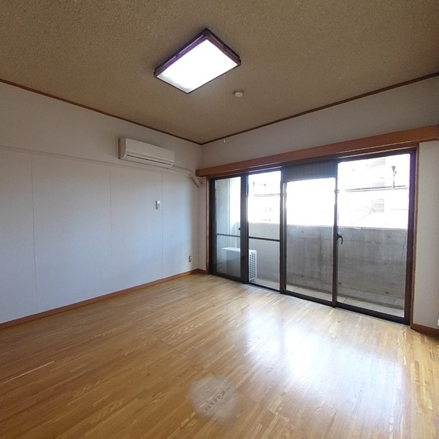 STUDENT　HOUSEの居間・リビング