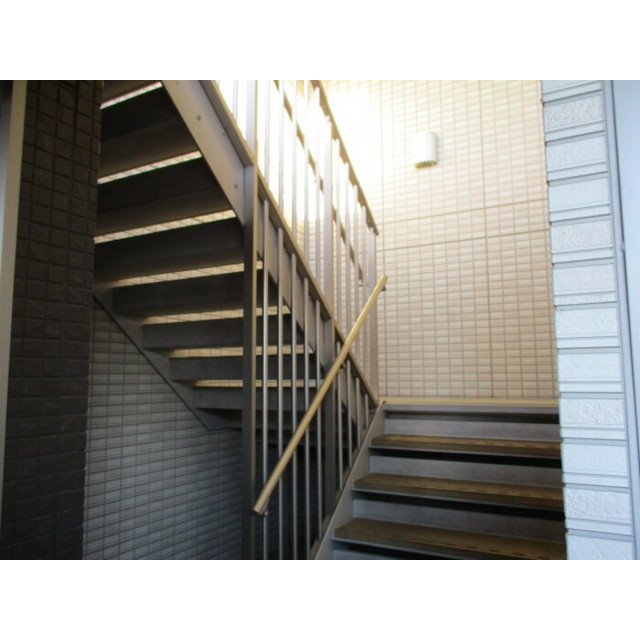 各務原市蘇原東島町３丁目のアパートのその他