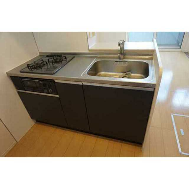 各務原市蘇原東島町３丁目のアパートのキッチン