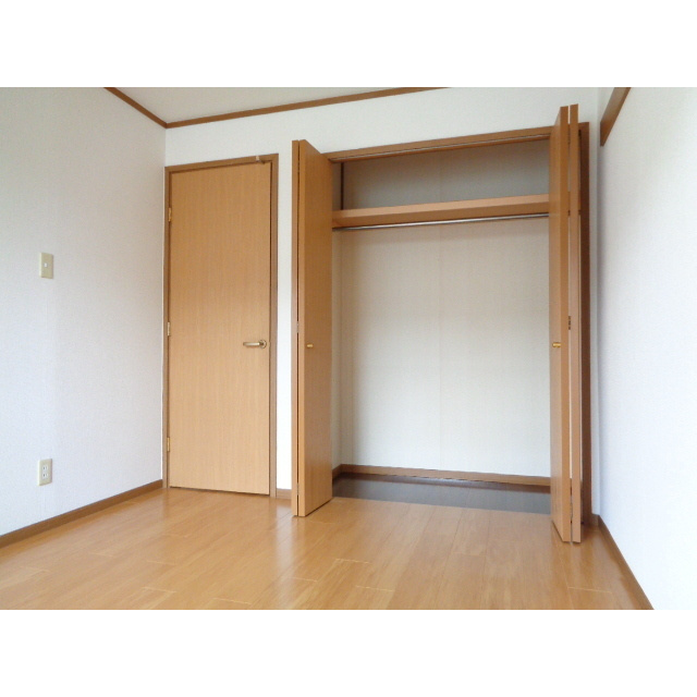 エステート若宮の収納