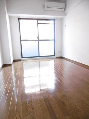 【居間・リビング】 | ウェルシーコート高槻