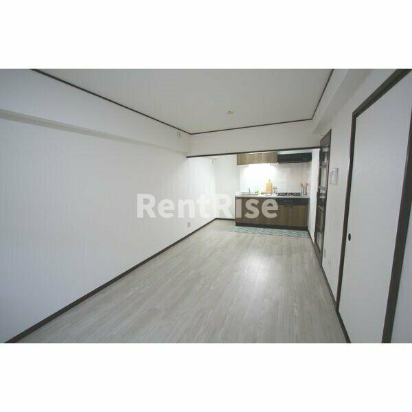 グランドメゾン大宮の居間・リビング