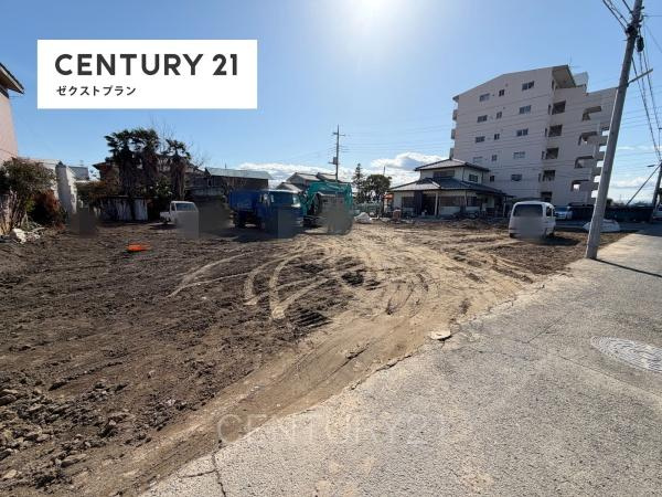 伊勢崎市三光町土地の前面道路含む現地写真