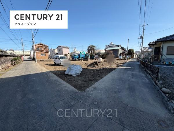 伊勢崎市三光町土地の前面道路含む現地写真
