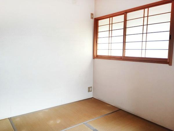 【和室】 | 和室は汎用性が高く様々な使い方ができます♪
収納スペース付きでお部屋もスッキリ片付きますね！