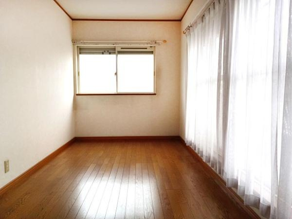 【子供部屋】 | ベッドや机の配置もしやすく好きなものを飾る楽しみもあるお部屋♪お好みの部屋を自由につくることができます！