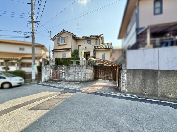 【前面道路含む現地写真】 | 閑静な住宅街でとても落ち着いた環境ですね！