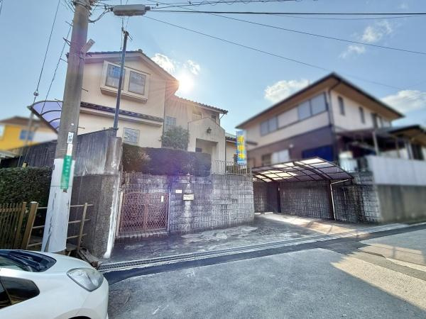 【その他】 | 低層の一戸建てを中心とした街並みが整然と続き、周辺は高い建物が建っていないので、採光や開放性に恵まれる環境です。