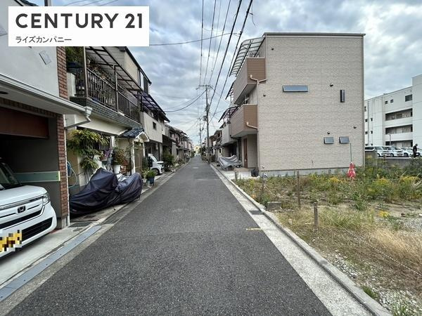 【前面道路含む現地写真】 | 堺市西区鳳東町7丁　新築戸建