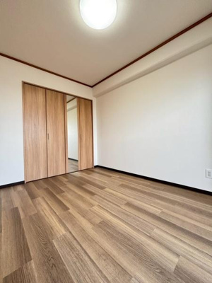 【洋室】 | リレント谷塚