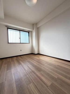 【寝室】 | リレント谷塚