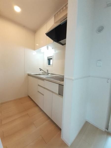 カメリアロッサ　２のキッチン