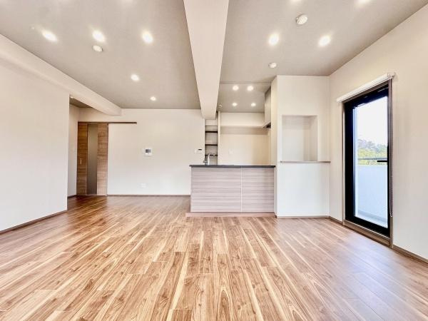 【居間・リビング】 | プレジール須磨アークヒルズ