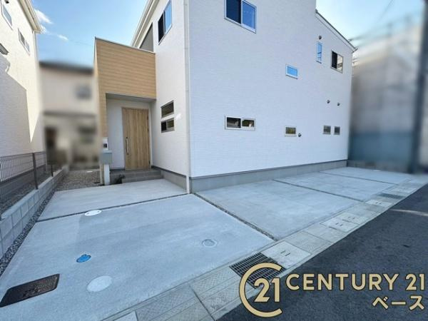 桜井市粟殿 ３号地 ／一戸建の駐車場|■現地撮影写真■駐車スペースもしっかりと完備！