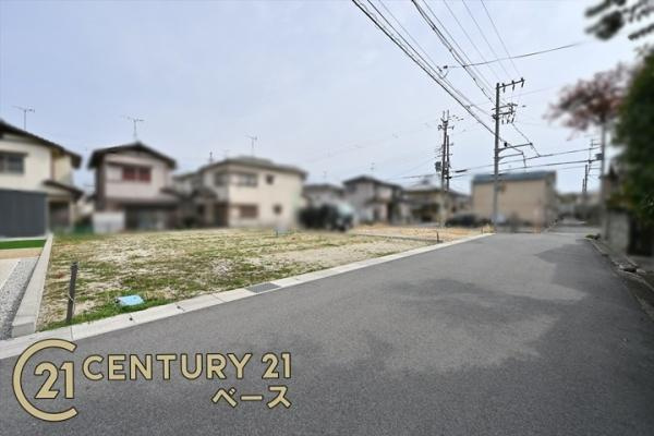 御所市大字東松本の売地の前面道路含む現地写真|■現地撮影写真■落ち着いた雰囲気の閑静な住宅地内です！