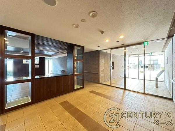 ライオンズ大和高田セントハウスのエントランス