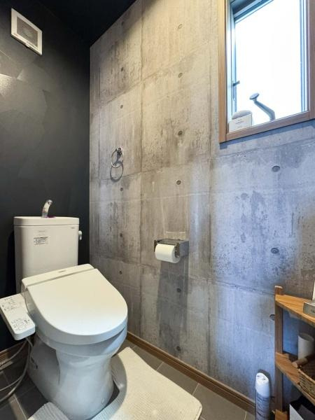 横浜市栄区中野町の中古一戸建のトイレ