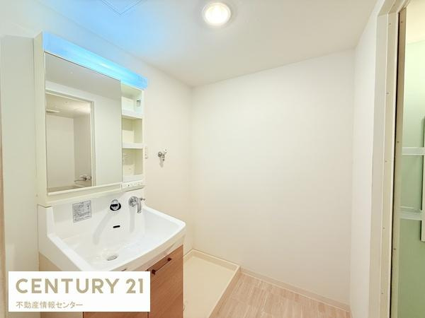 【独立洗面台】 | ドルミ新淀川１５番館