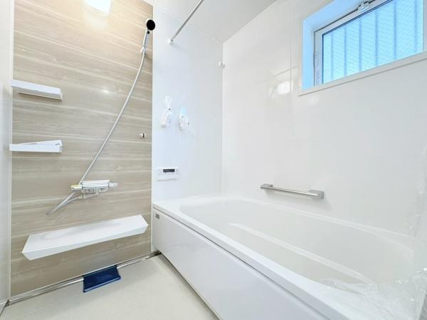 川崎市中原区井田２丁目の新築一戸建の浴室