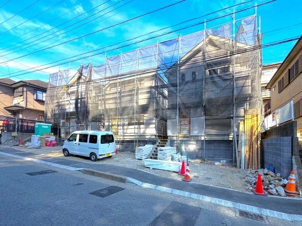 藤沢市大鋸の新築一戸建の前面道路含む現地写真